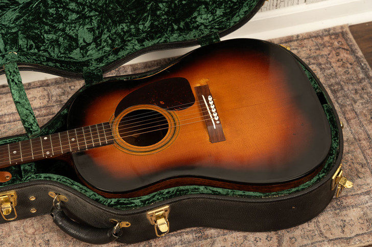 Early '40s Gibson Banner J-45 (Used)