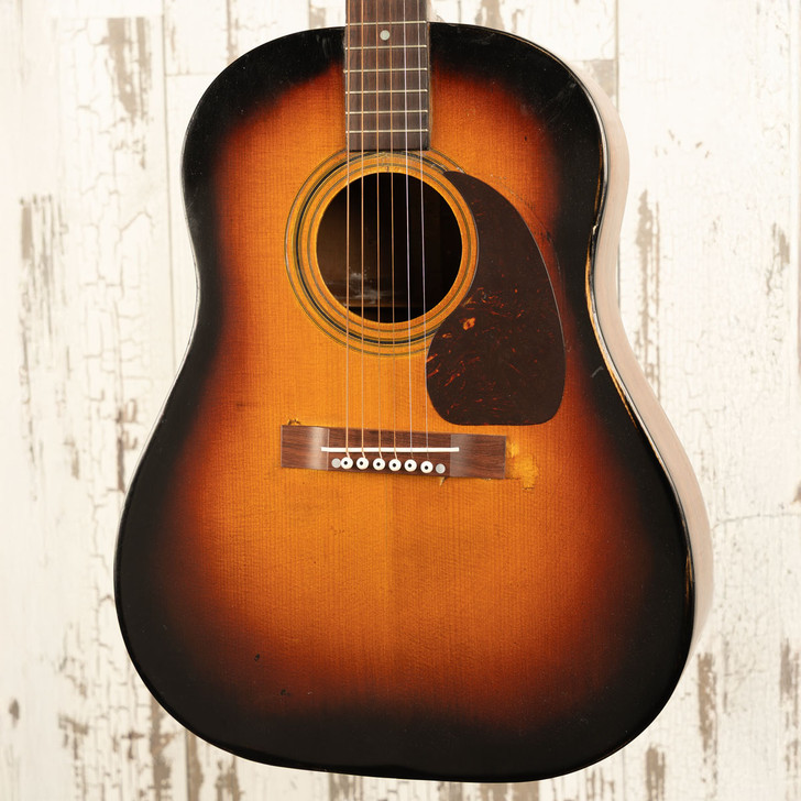 Early '40s Gibson Banner J-45 (Used)