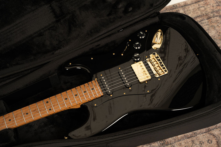 Suhr Mateus Asato Signature Series Classic S - Black