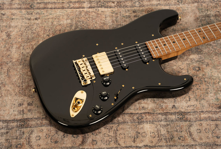Suhr Mateus Asato Signature Series Classic S - Black