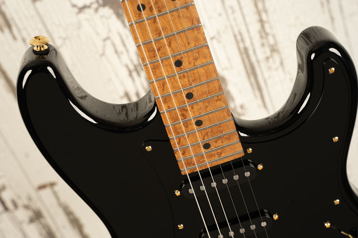 Suhr Mateus Asato Signature Series Classic S - Black