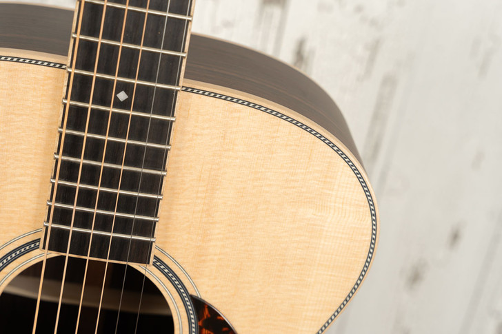 Larrivee OM-40R - Rosewood Back and Sides