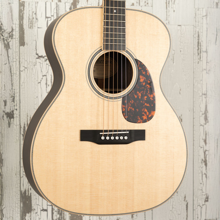 Larrivee OM-40R - Rosewood Back and Sides