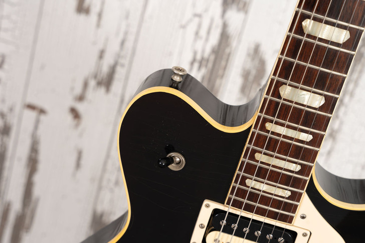Bartlett Retrospec #21 - Black w/ Wraparound Bridge (Used)