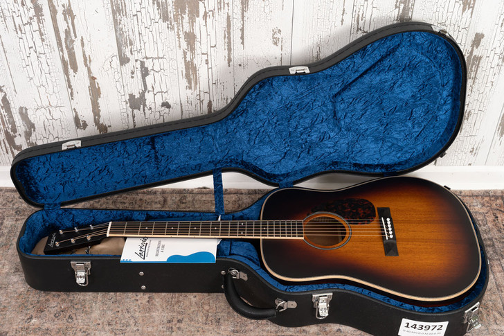 Larrivee D-40 Mahogany Top