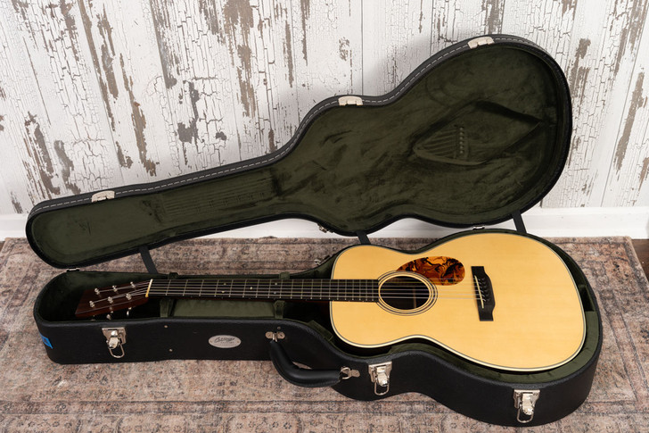 Collings OM2AHCS Hill Country - Adirondack, Satin Finish (Used)