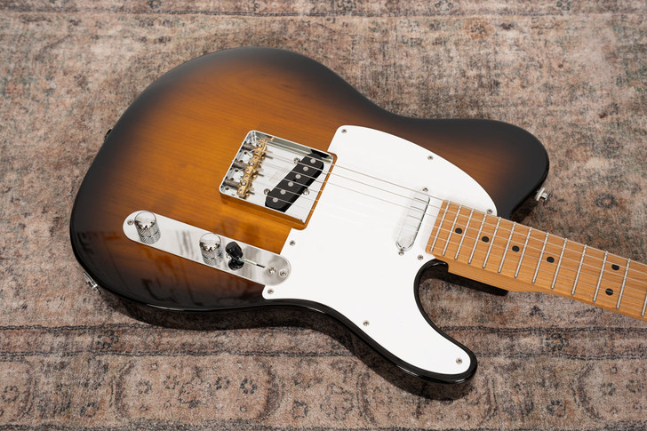 Suhr Classic T Limited Edition -  Roasted Pine, 2-Tone Tobacco Burst