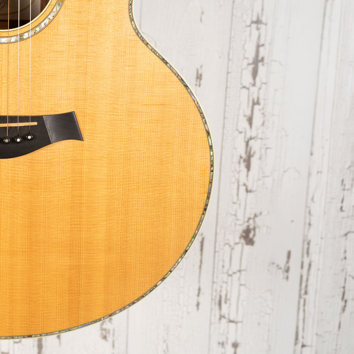 1998 Taylor W-15 Jumbo - Walnut Back and Sides (Used)