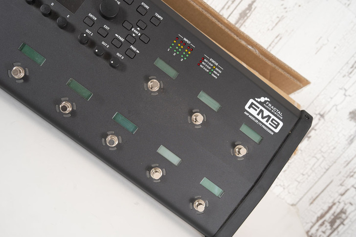 Fractal FM9 MkI Turbo Amp Modeler / FX Processor (Used)