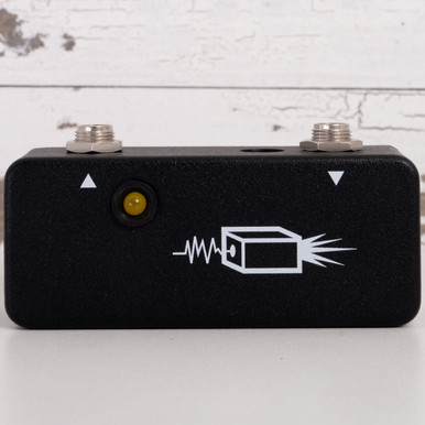 ギター JHS PEDALS Little Black Buffer Amazon.com: JHS Pedals JHS Little Black Buffer Guitar Signal