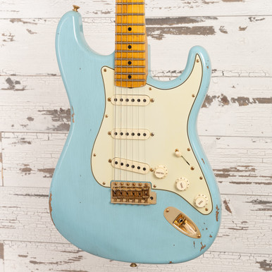 Fender Stratocaster ライトブルー AGH | Fender Custom Shop LTD '62 Stratocaster Relic - Daphne