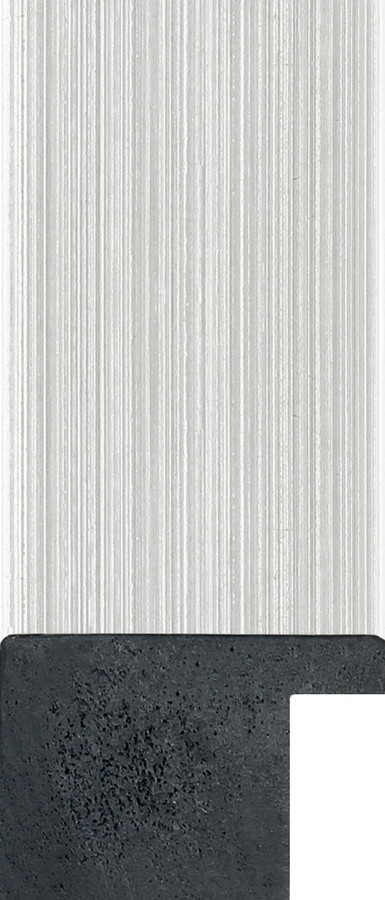 Silver poster type picture frame moulding