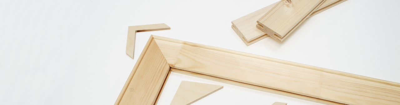 Stretcher Mouldings