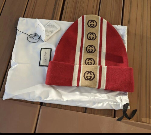 New Gucci Luxury Red Wool Logo Beanie Hat – Funky & Stylish