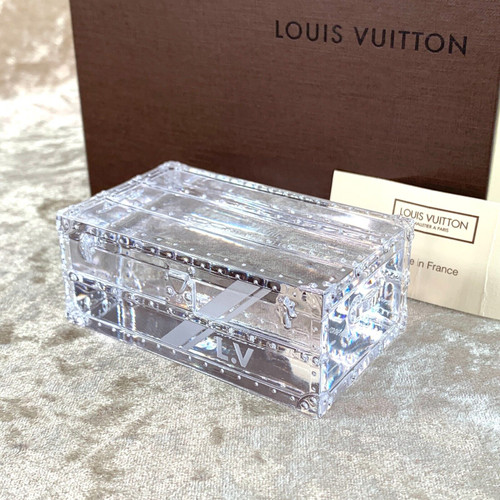 Louis Vuitton Crystal Paper Weight Trunk Motif – Limited Edition, Luxury Crystal, Comes with Case, Authentic