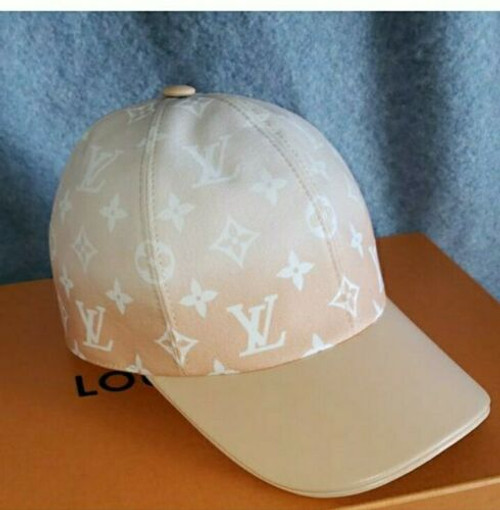 Louis Vuitton Monogram Gradient Cap – Authentic, Light Cotton, Leather Visor, Adjustable, Mist Creme Peach