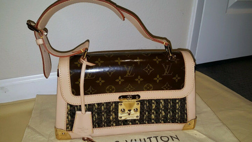 Authentic Louis Vuitton Large Tweedy – 100% Authentic, Made in France, Brand New, Only 2000 Worldwide