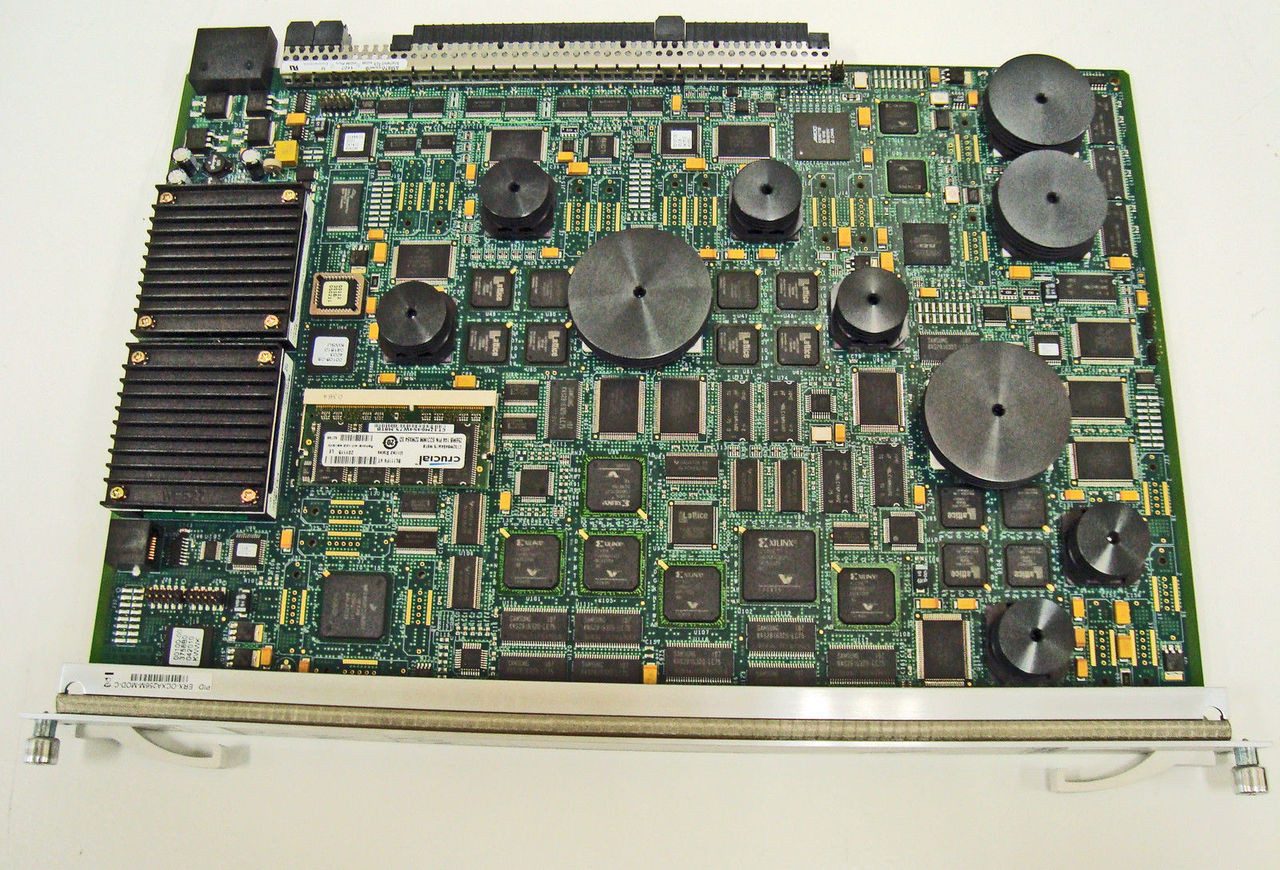 Juniper ERX-OCXA256M-MOD Supports 4 OC3/STM1 or 1 OC12/STM4