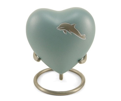 Aria Dolphin, Heart Keepsake