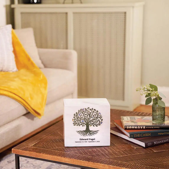 Monumental Memorials Tree of Life Green White, Large/Adult