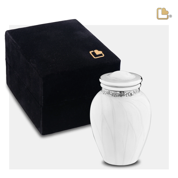 Pearl White and Silver Blessing, Keepsake