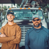 Pro Dry Tech LS with Hood, Lifestyle, Front View, Navy, Rust