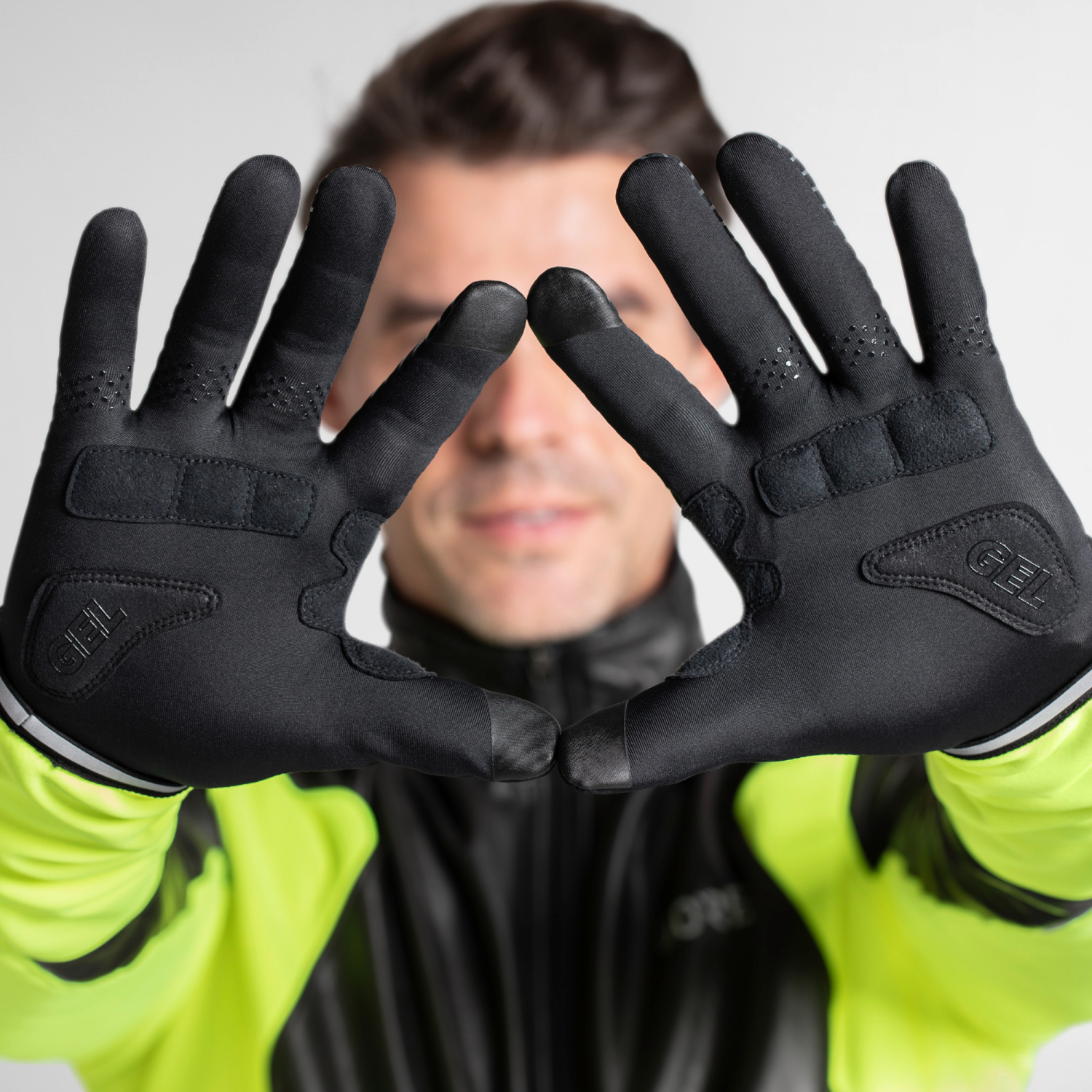 C3 WINDSTOPPER® Stretch Mid Gloves