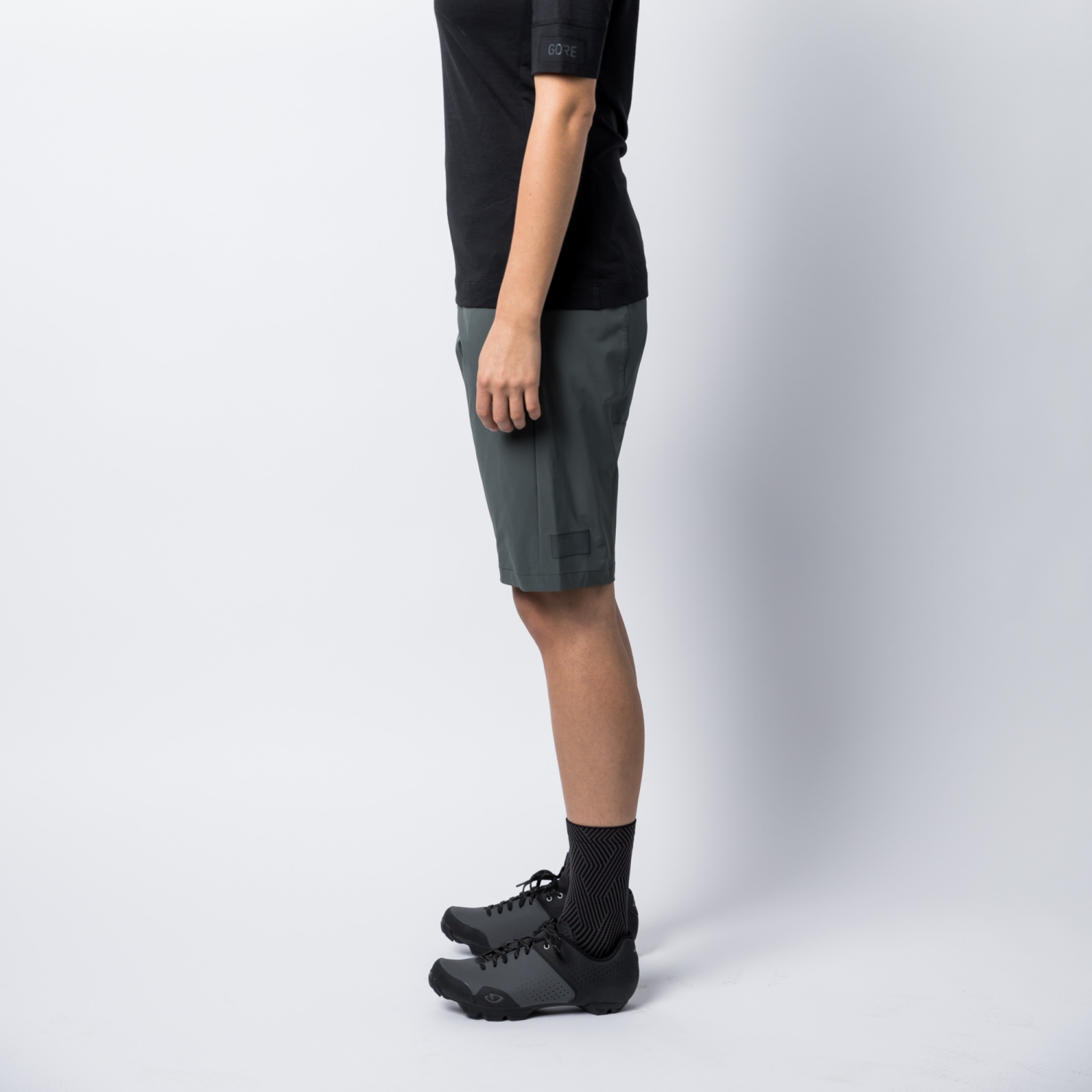 Explore Shorts Womens | GOREWEAR US