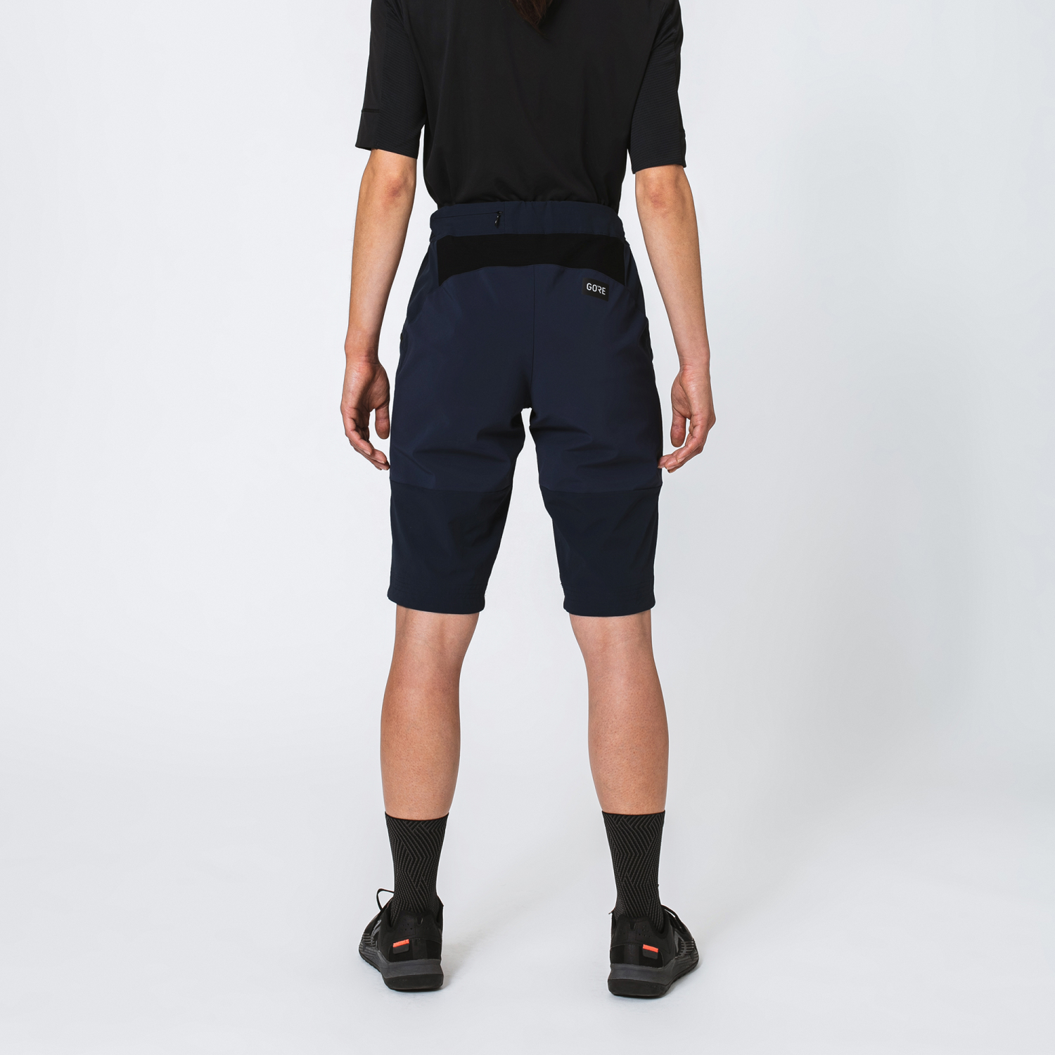 Fernflow Shorts Womens