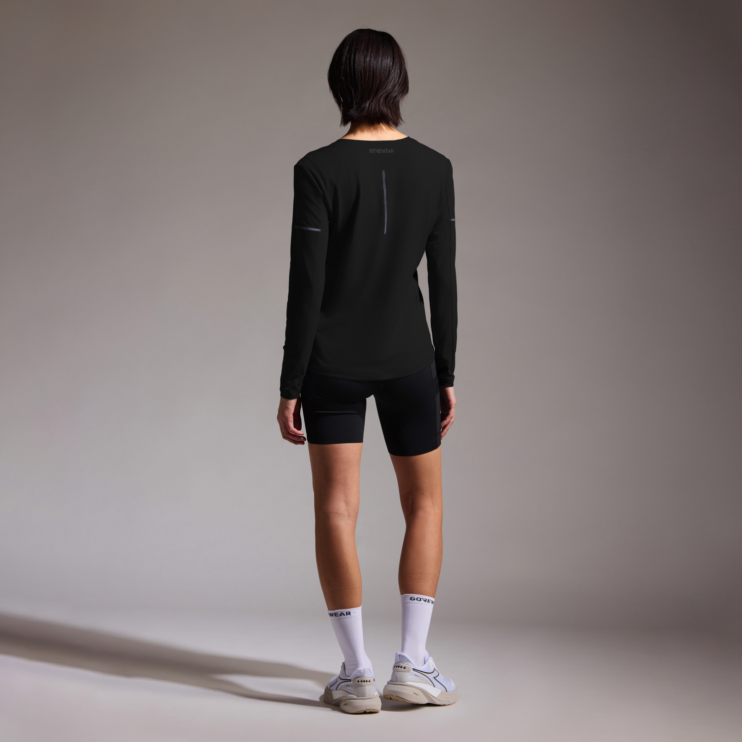 Contest 2.0 Long Sleeve Tee Womens