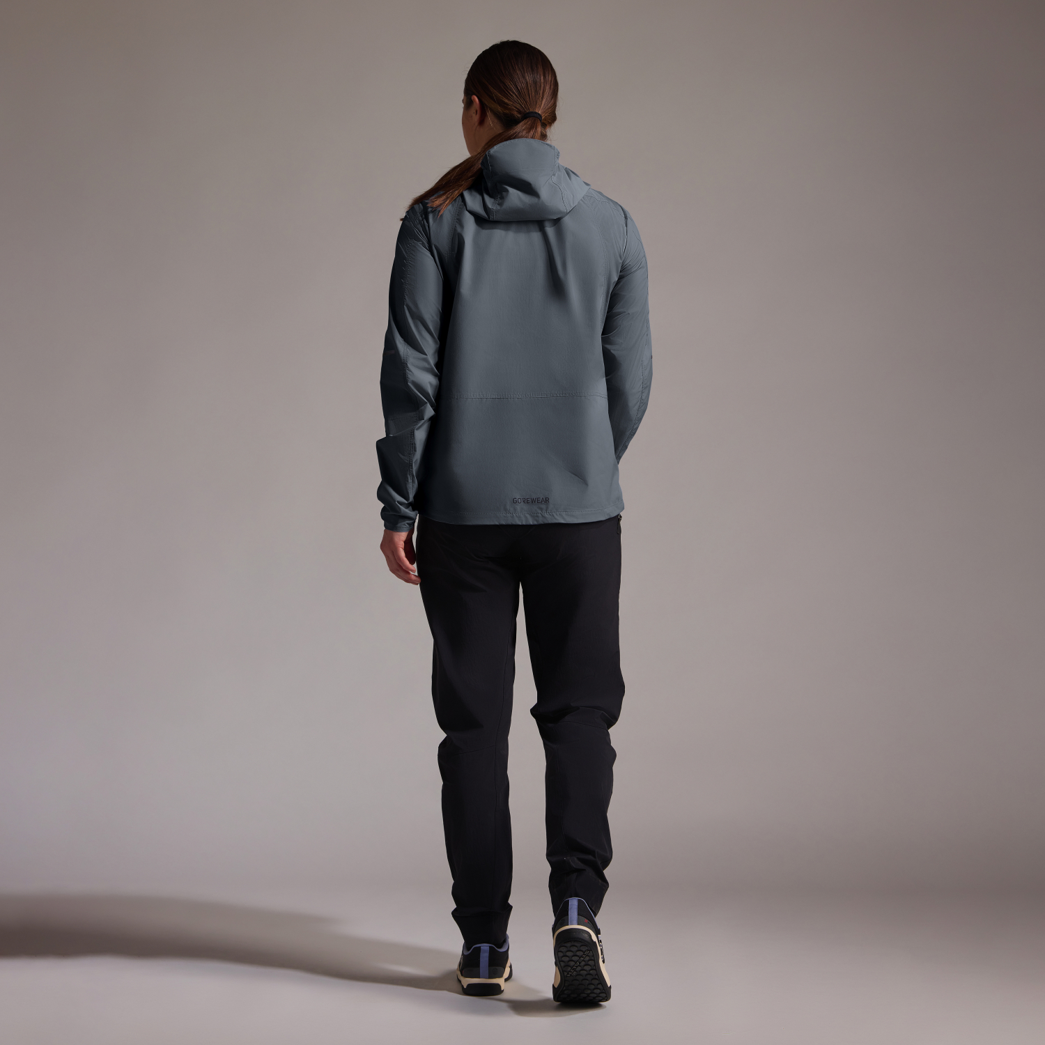 FERNFLOW Hooded Windbreaker Womens