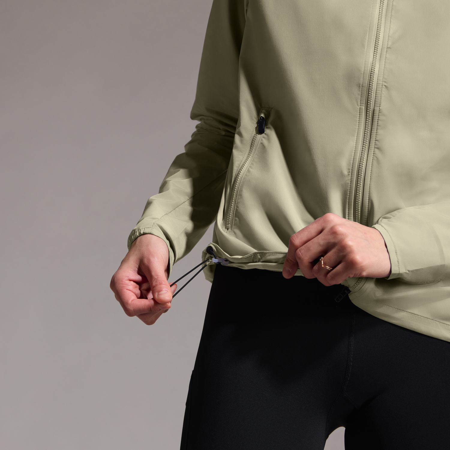 CONCURVE Windbreaker Womens