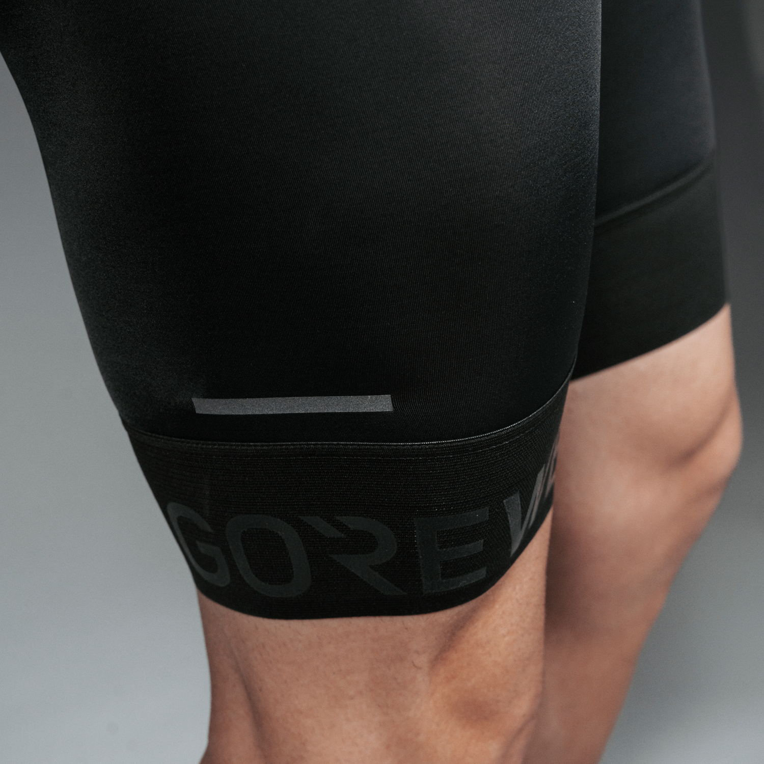 9900--Black