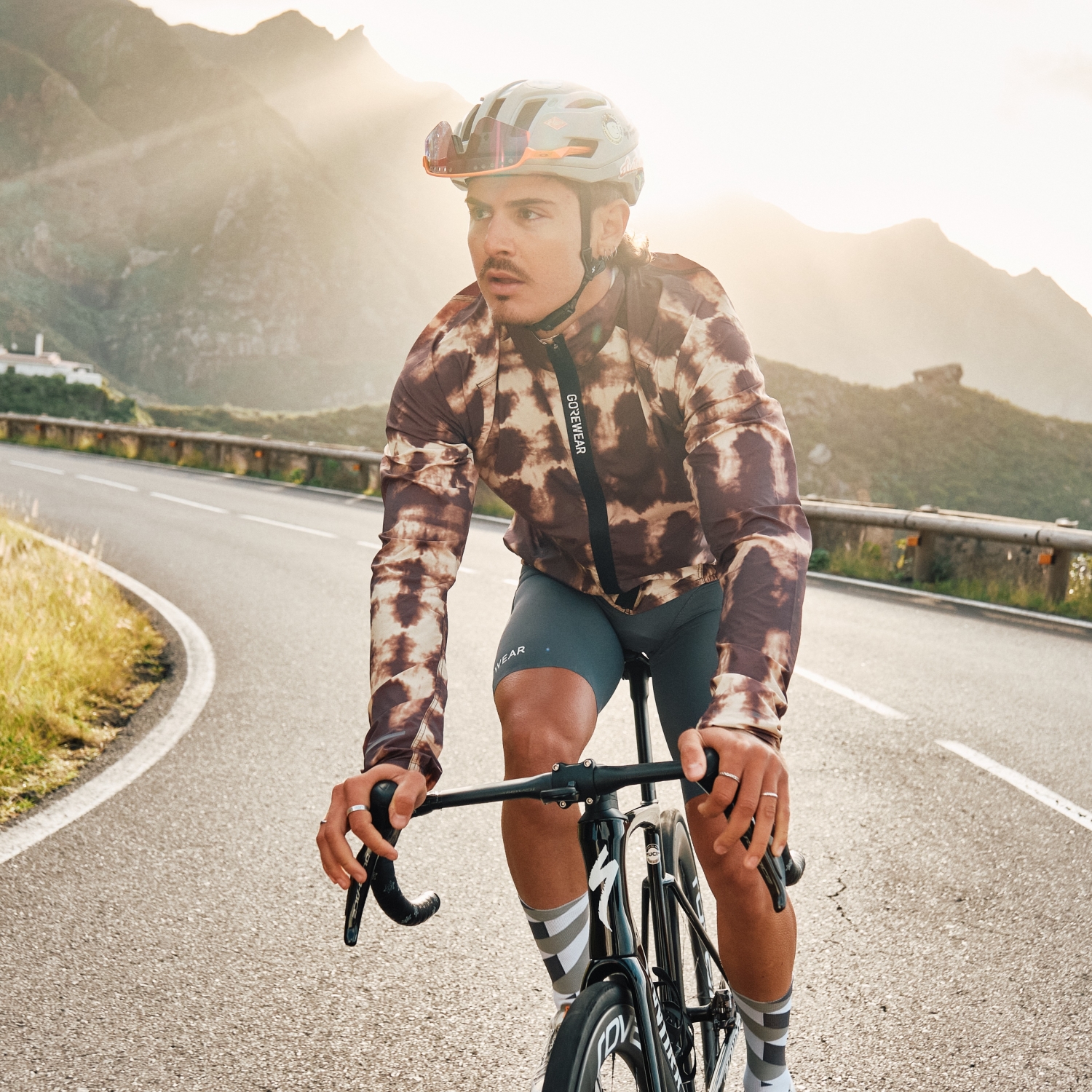 SPINSHIFT Shibori Windbreaker Mens