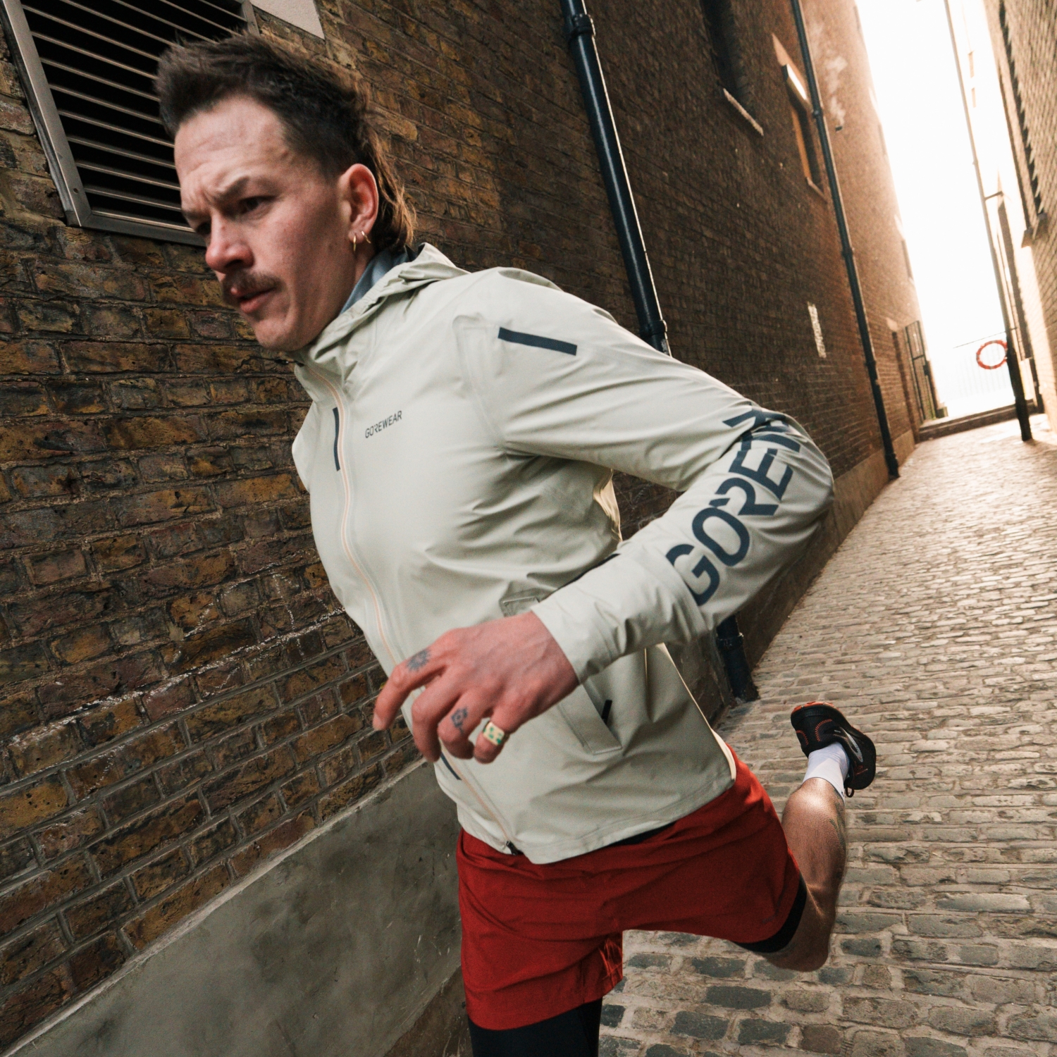 CONCURVE LE4 GORE-TEX Jacket Sleeve Logo Mens