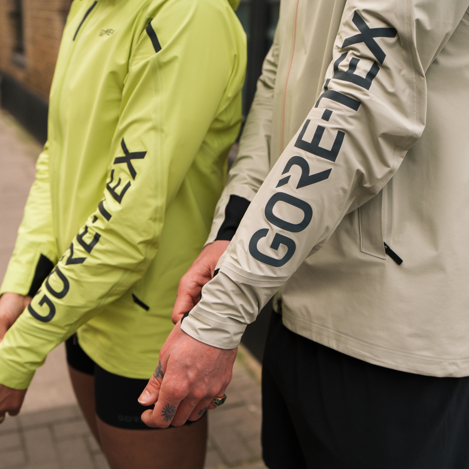 CONCURVE LE4 GORE-TEX Jacket Sleeve Logo Mens