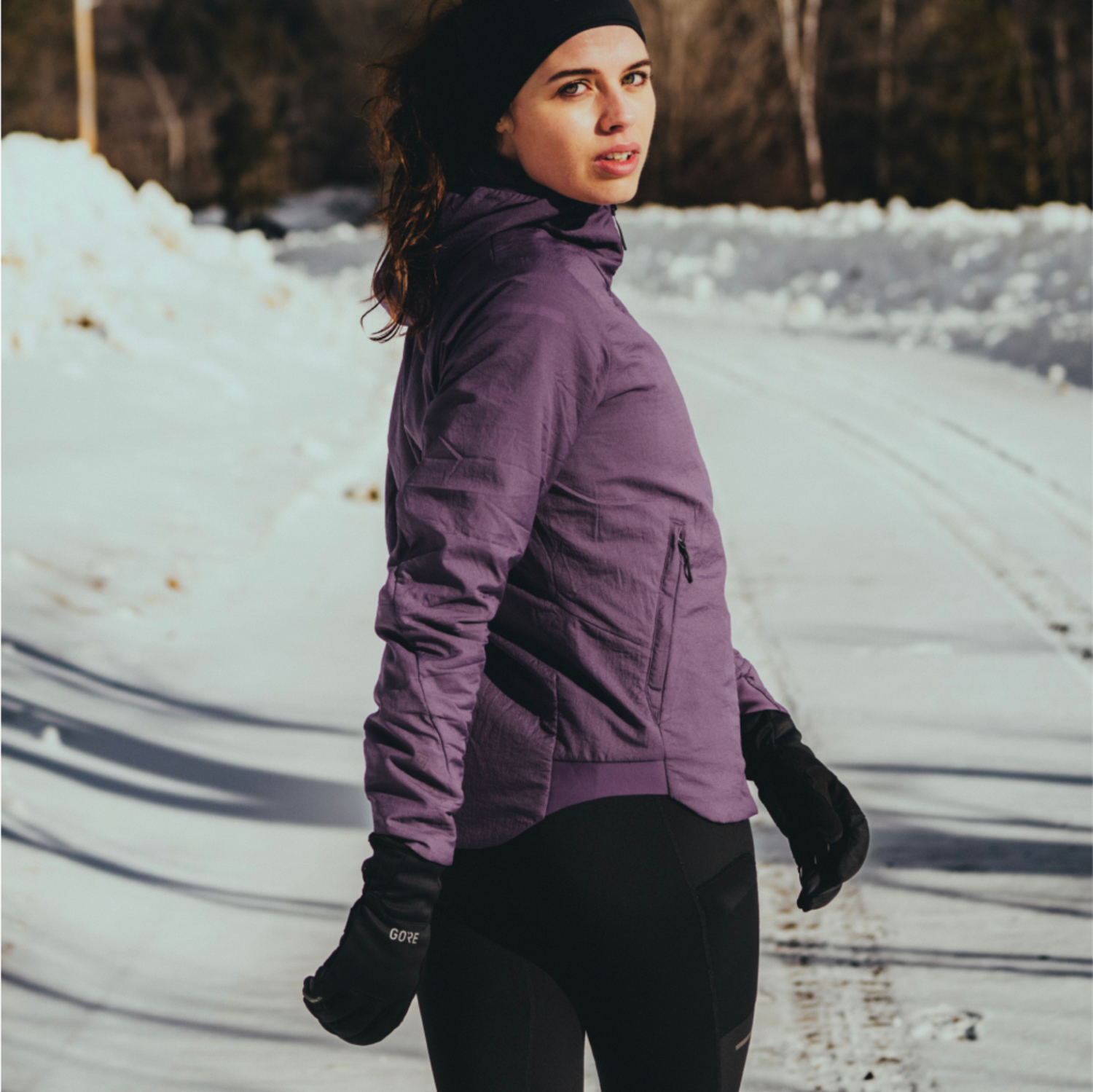 CONCURVE WINDSTOPPER® Insulated Hooded Jacket Womens | GOREWEAR US