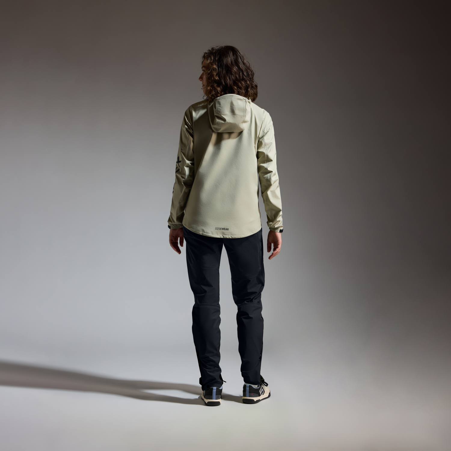 LUPRA 2.0 GORE-TEX Hooded Logo Jacket Womens