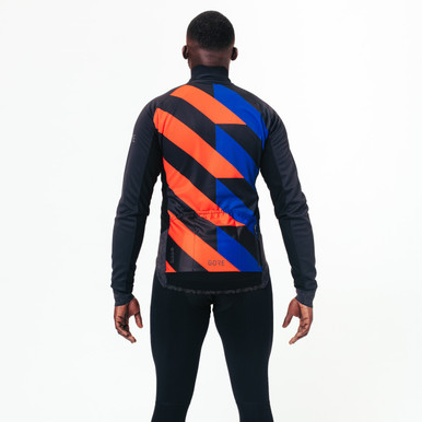 Slim Fit right