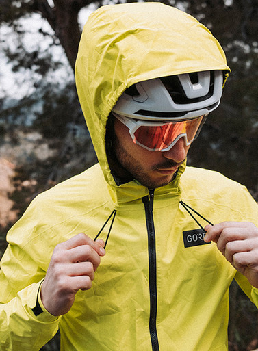 C5 GORE-TEX SHAKEDRY™ 1985 Insulated Viz Jacket | GOREWEAR US