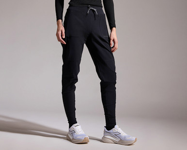 GOREWEAR Everyday Track Running Pants Women's in Black | 2XS | Slim fit