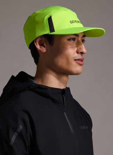 GOREWEAR GORE-TEX Cap in Neon Yellow | Medium | Waterproof