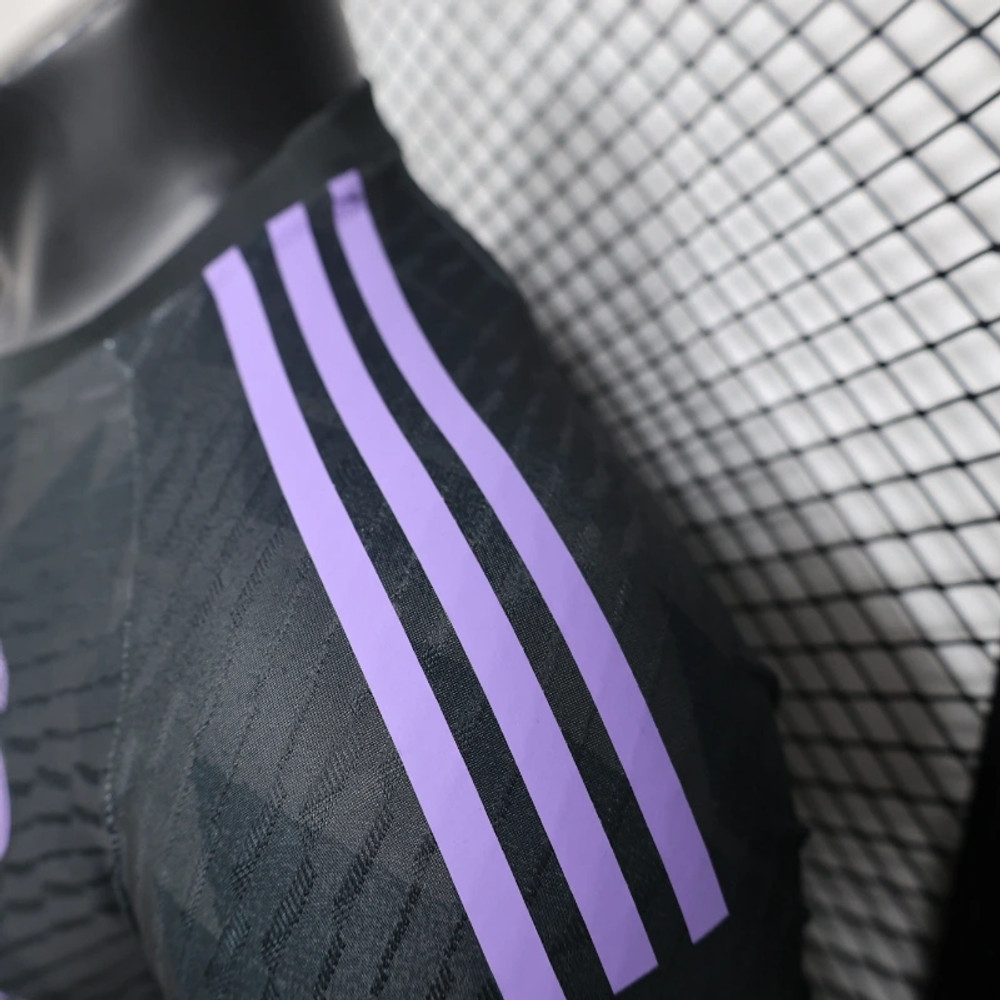 Real Madrid Player Version Special Edition I 2024/25