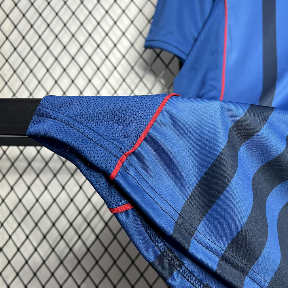 F.C.B 2004/05 Away Retro Jersey