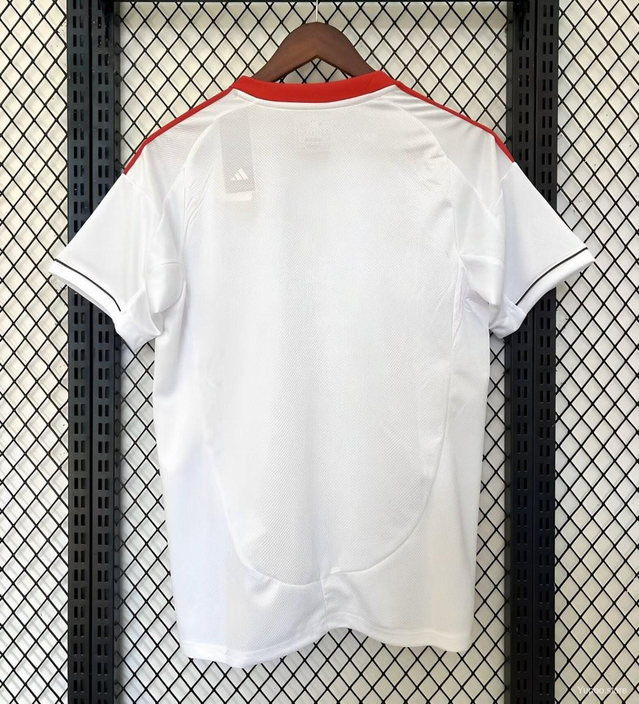 Liverpool 2025/26 Away