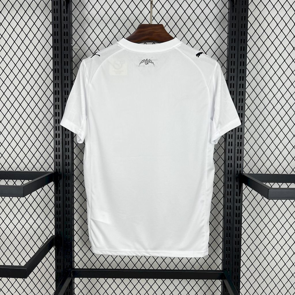 Valencia 2025/26 Home