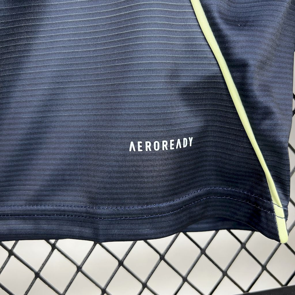 Real Madrid Long Sleeve 2025/26 Away