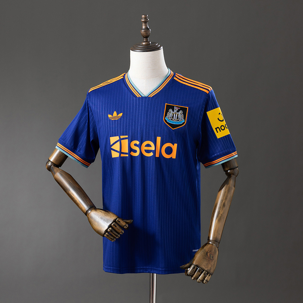 Newcastle United 2025/26 Third