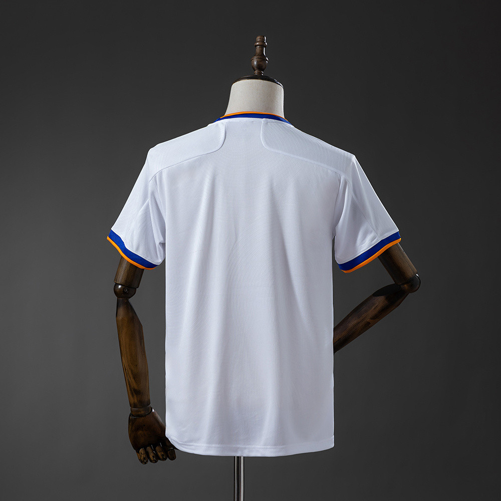 Retro Real Madrid 21/22 Home