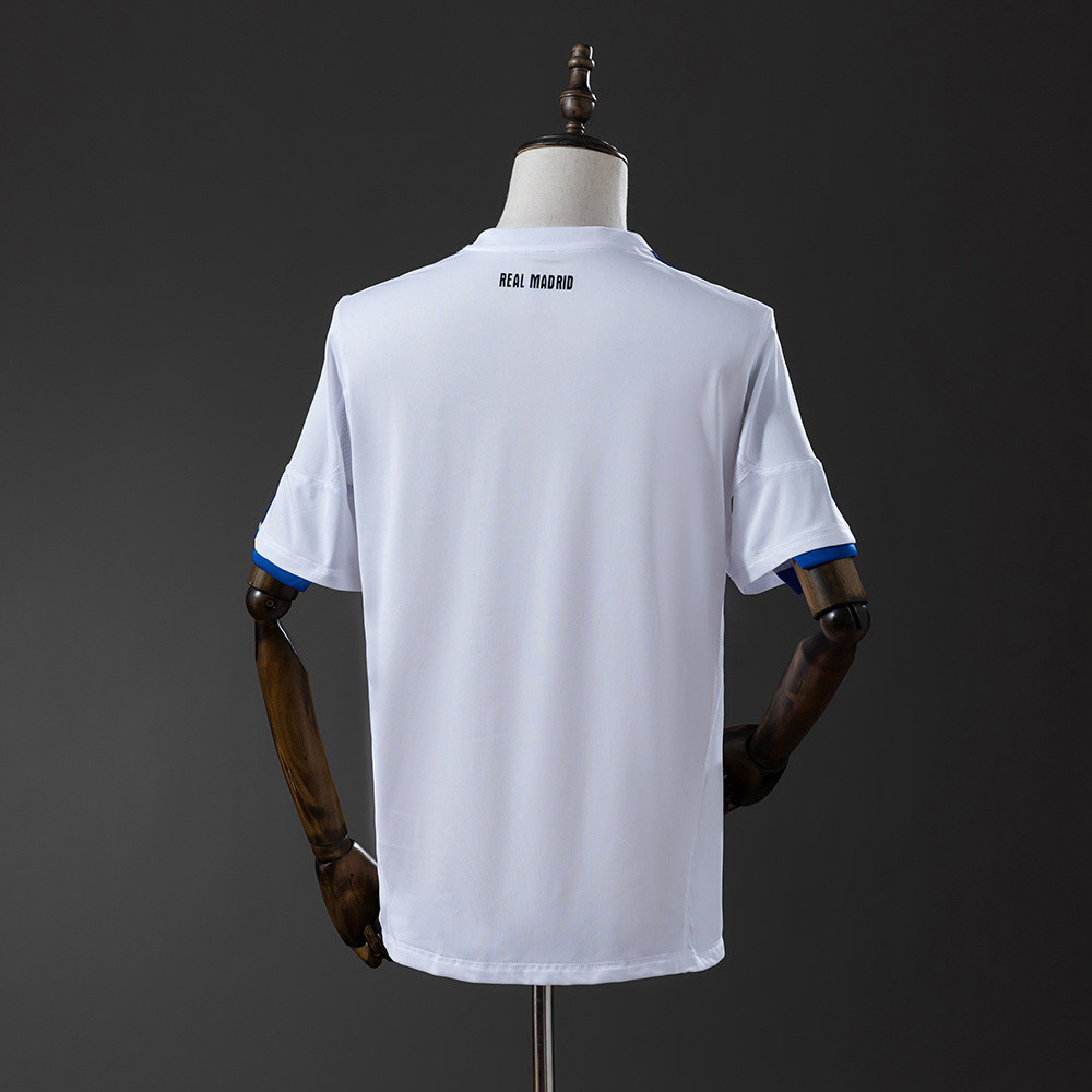 Retro Real Madrid 10/11 Home